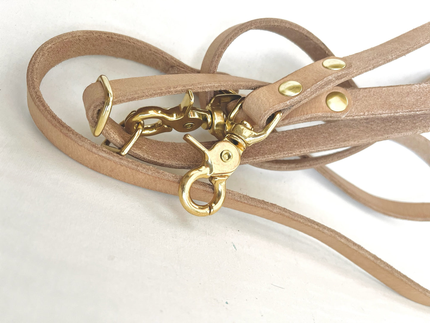 Laisse bandoulière en cuir multi-positions